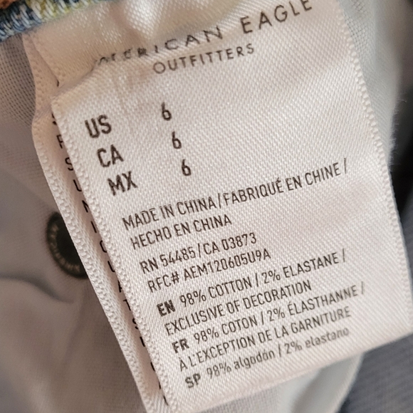 AMERICAN EAGLE OUTFITTERS Super Stretch Distressed Denim Jeans Size 6 - Picture 7 of 7